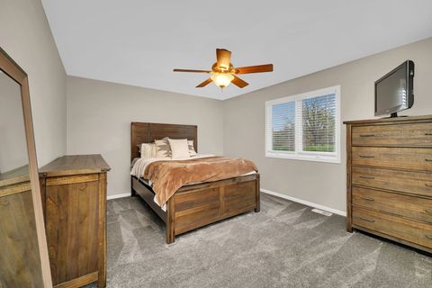 Tiny photo for 6 W Wend Street, Lemont, IL 60439 (MLS # 12628389)