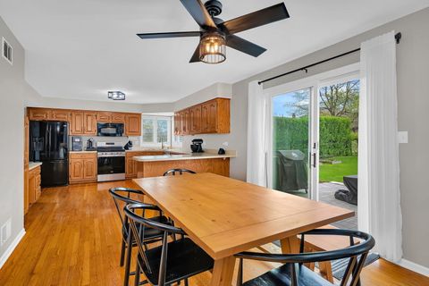 Tiny photo for 6 W Wend Street, Lemont, IL 60439 (MLS # 12628389)