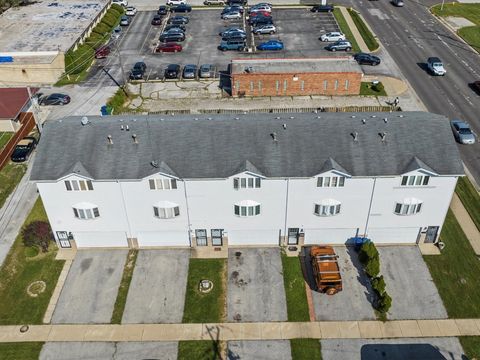 Tiny photo for 14541 S MARQUETTE Avenue, Burnham, IL 60633 (MLS # 12468012)