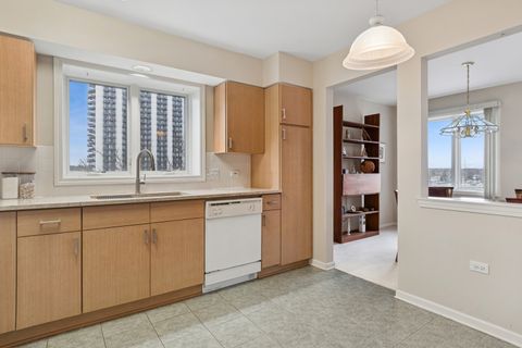 Tiny photo for 100 N Gary Avenue #408, Wheaton, IL 60187 (MLS # 12532137)