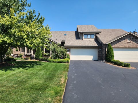 Photo of 10472 Brookridge Creek Drive, Frankfort, IL 60423 (MLS # 12717429)