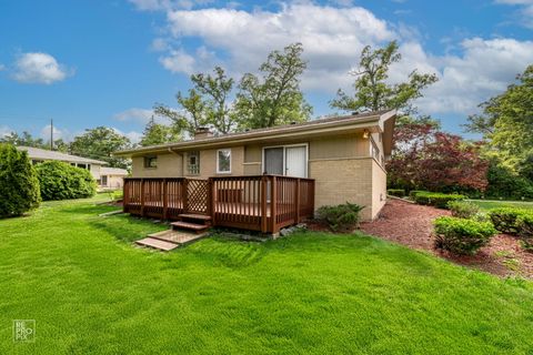 Tiny photo for 641 E Belmont Avenue, Addison, IL 60101 (MLS # 12391912)