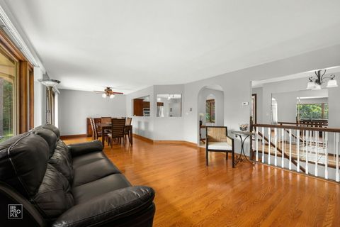 Tiny photo for 641 E Belmont Avenue, Addison, IL 60101 (MLS # 12391912)