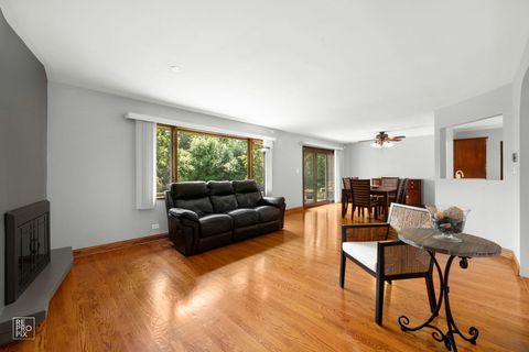 Tiny photo for 641 E Belmont Avenue, Addison, IL 60101 (MLS # 12391912)