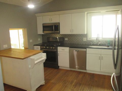 Tiny photo for 2N131 Willard Street, Carol Stream, IL 60188 (MLS # 12633428)