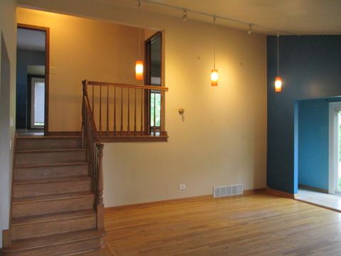 Tiny photo for 2N131 Willard Street, Carol Stream, IL 60188 (MLS # 12633428)