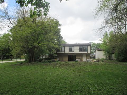 Tiny photo for 2N131 Willard Street, Carol Stream, IL 60188 (MLS # 12633428)