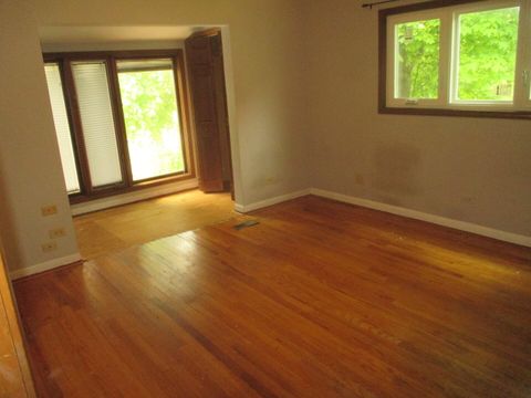 Tiny photo for 2N131 Willard Street, Carol Stream, IL 60188 (MLS # 12633428)