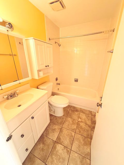 Tiny photo for 162 S Waters Edge Drive #301, Glendale Heights, IL 60139 (MLS # 12620728)