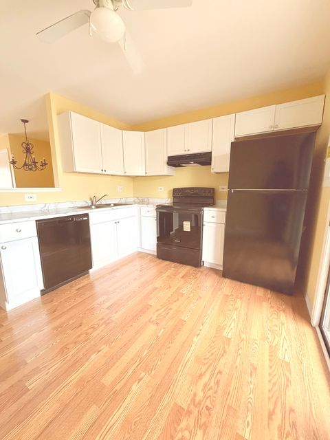 Tiny photo for 162 S Waters Edge Drive #301, Glendale Heights, IL 60139 (MLS # 12620728)