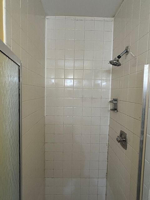 Tiny photo for 162 S Waters Edge Drive #301, Glendale Heights, IL 60139 (MLS # 12620728)