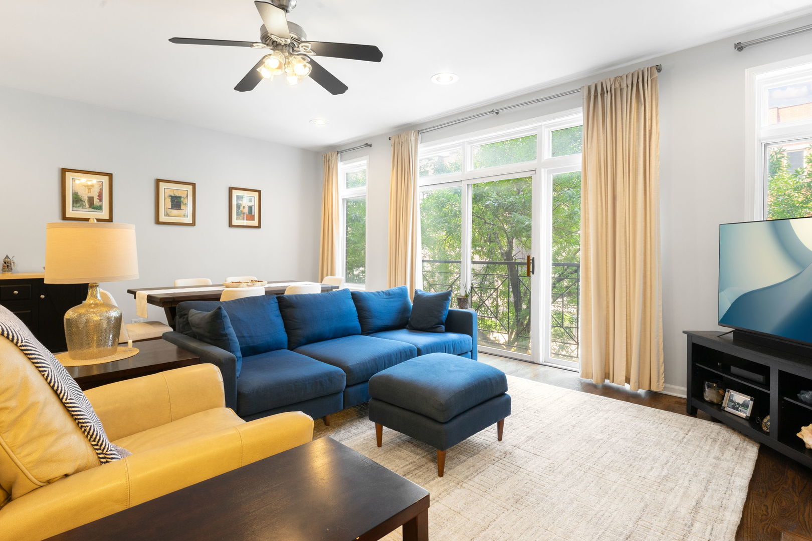 1929 W Belmont Avenue 2