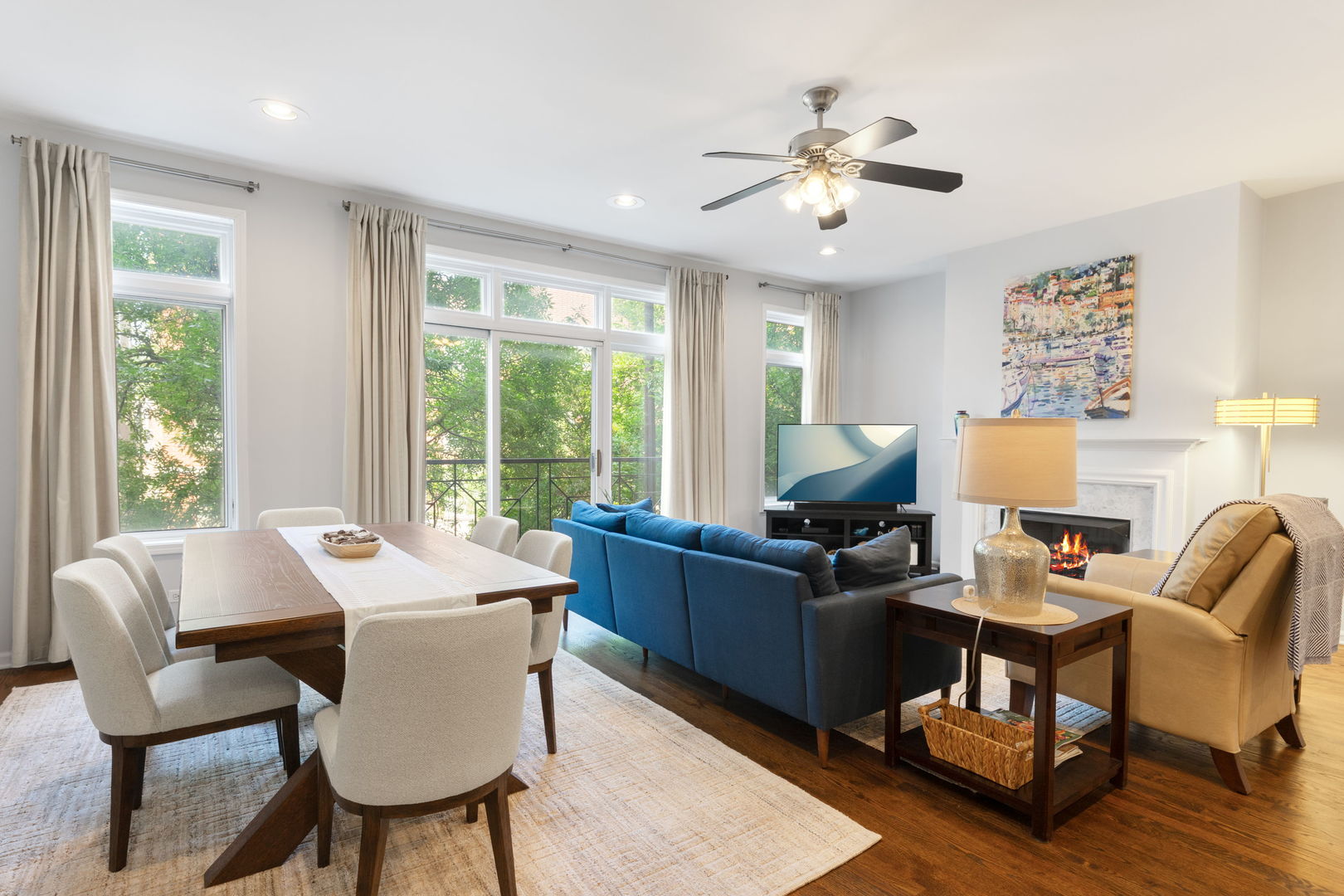 1929 W Belmont Avenue 2