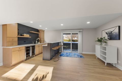 Tiny photo for 1122 Patricia Court, Schaumburg, IL 60193 (MLS # 12535018)