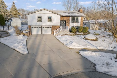 Tiny photo for 1122 Patricia Court, Schaumburg, IL 60193 (MLS # 12535018)