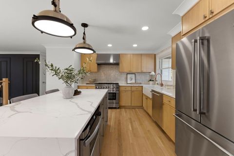 Tiny photo for 1122 Patricia Court, Schaumburg, IL 60193 (MLS # 12535018)