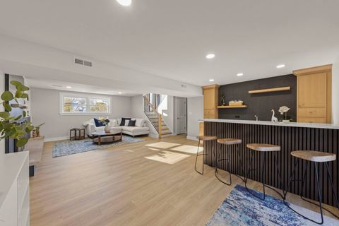 Tiny photo for 1122 Patricia Court, Schaumburg, IL 60193 (MLS # 12535018)