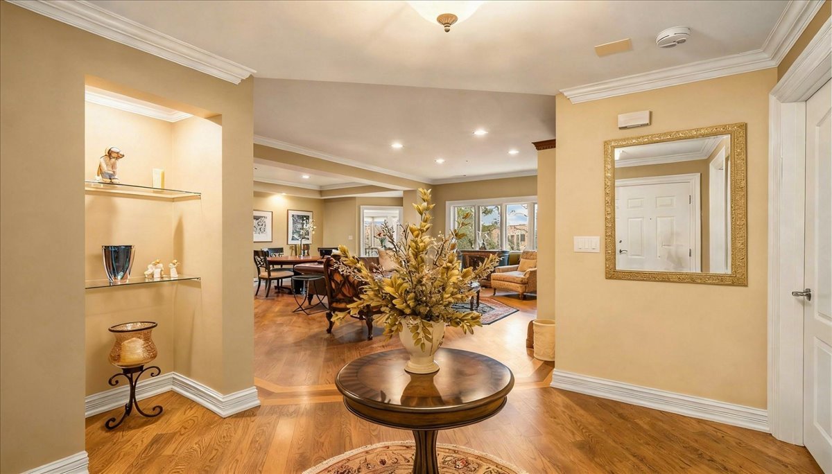 332 Regent Wood Road 332