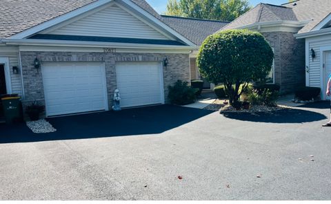 Photo of 20827 W HONEYSUCKLE Court W, Plainfield, IL 60544 (MLS # 12484645)