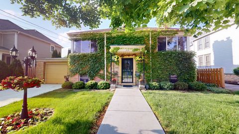 315 E Union Avenue Wheaton IL 60187