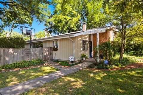 900 Cambridge Lane Wilmette IL 60091
