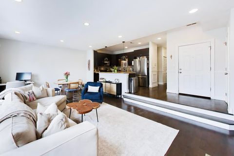 Tiny photo for 1402 W Grand Avenue #3, Chicago, IL 60642 (MLS # 12600850)