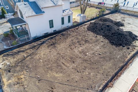 Tiny photo for 451 Duane Street, Glen Ellyn, IL 60137 (MLS # 12311530)