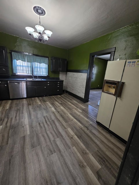 Tiny photo for 300 W Allmon Street, Salem, IL 62881 (MLS # 12637728)