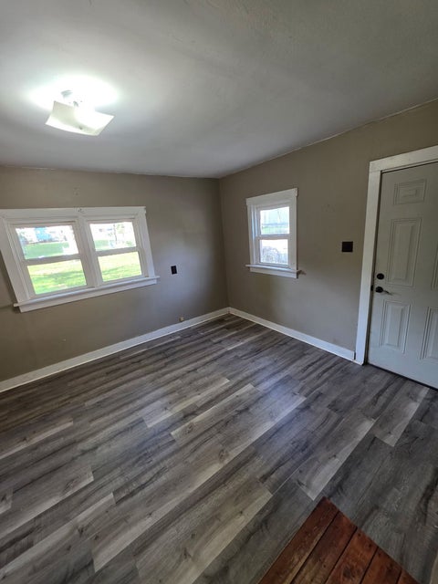 Tiny photo for 300 W Allmon Street, Salem, IL 62881 (MLS # 12637728)