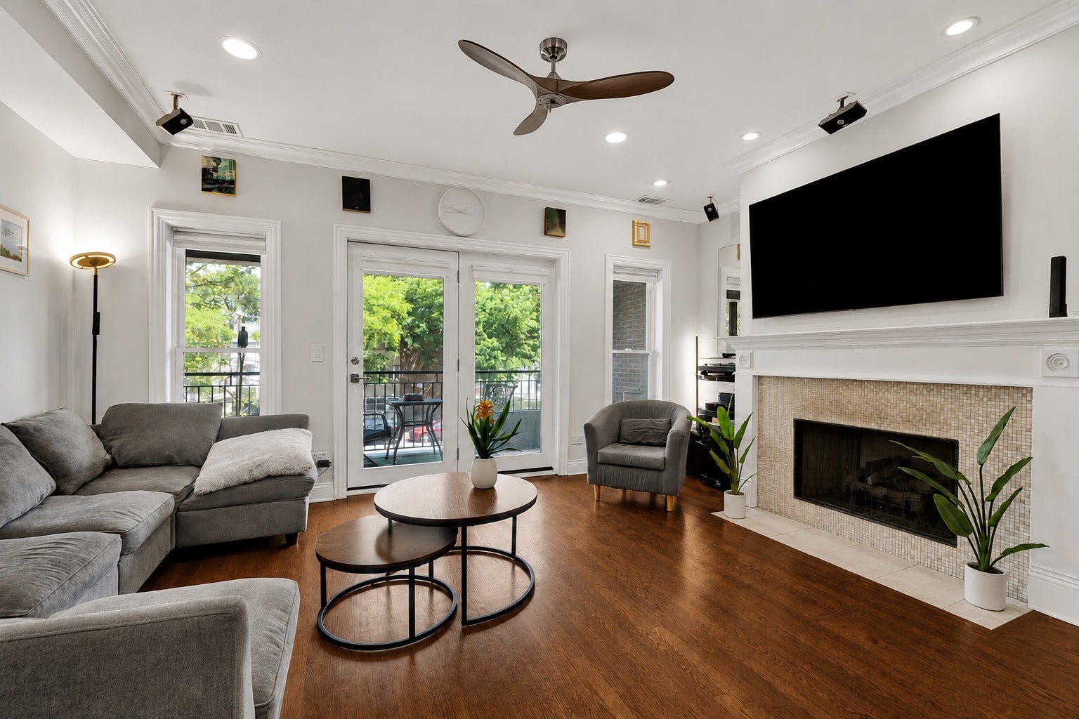 409 W North Avenue 2E