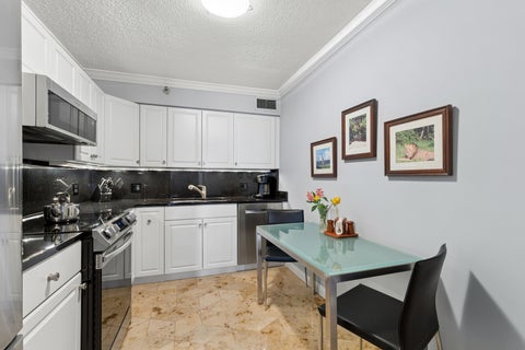 Tiny photo for 1250 N DEARBORN Street #9C, Chicago, IL 60610 (MLS # 12743529)