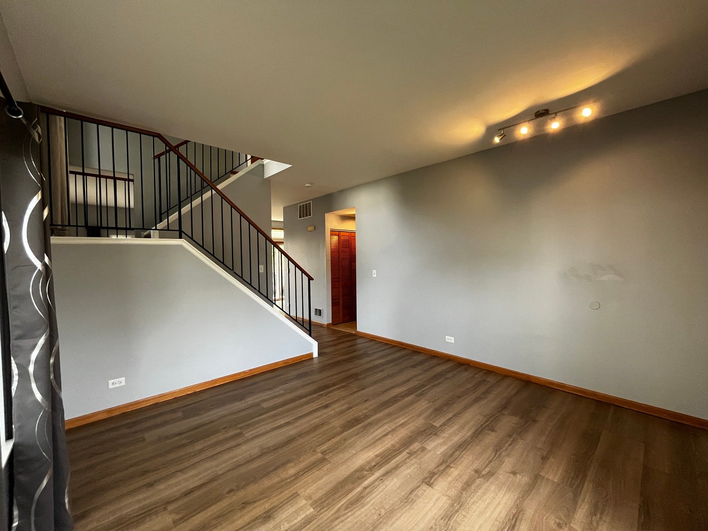 2828 Alameda Court 2828