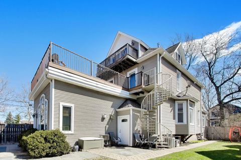 Tiny photo for 6548 N Oliphant Avenue, Chicago, IL 60631 (MLS # 12612159)