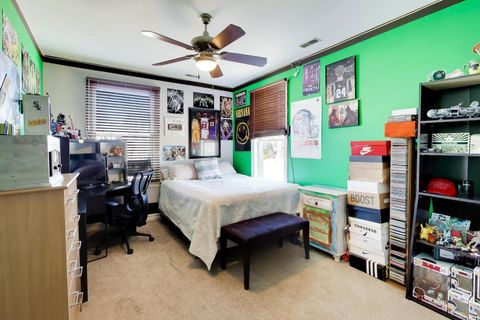 Tiny photo for 6548 N Oliphant Avenue, Chicago, IL 60631 (MLS # 12612159)