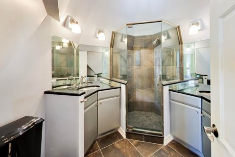 Tiny photo for 6548 N Oliphant Avenue, Chicago, IL 60631 (MLS # 12612159)