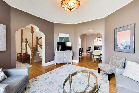 Tiny photo for 6548 N Oliphant Avenue, Chicago, IL 60631 (MLS # 12612159)