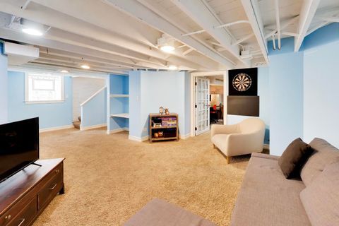 Tiny photo for 6548 N Oliphant Avenue, Chicago, IL 60631 (MLS # 12612159)