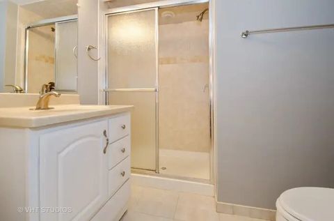 Tiny photo for 2749 W North Shore Avenue, Chicago, IL 60645 (MLS # 12536319)