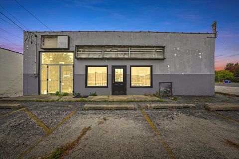 7825 W Lincoln Highway Frankfort IL 60423