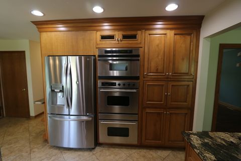 Tiny photo for 1223 Waveland Avenue, Gurnee, IL 60031 (MLS # 12405924)