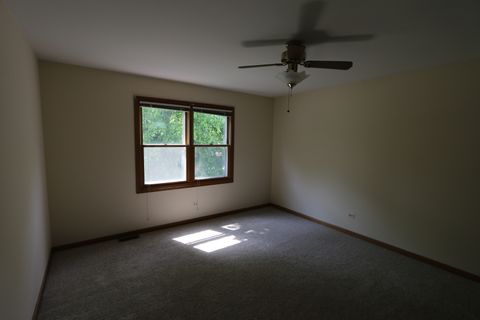 Tiny photo for 1223 Waveland Avenue, Gurnee, IL 60031 (MLS # 12405924)