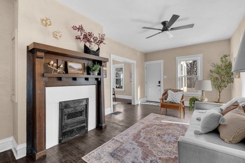 Tiny photo for 2644 main Street, Davenport, IA 50803 (MLS # 12551685)