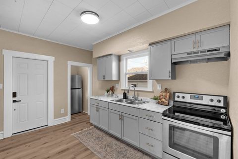 Tiny photo for 2644 main Street, Davenport, IA 50803 (MLS # 12551685)