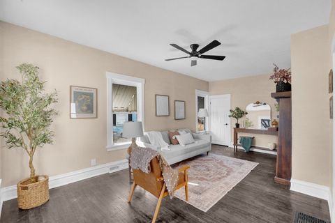 Tiny photo for 2644 main Street, Davenport, IA 50803 (MLS # 12551685)