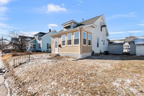 Tiny photo for 2644 main Street, Davenport, IA 50803 (MLS # 12551685)