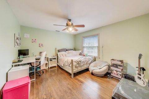 Tiny photo for 248 Beverly Road, Barrington, IL 60010 (MLS # 12433858)