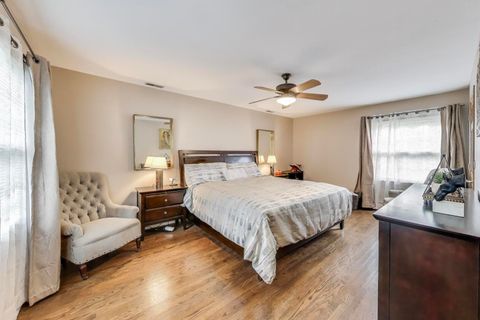 Tiny photo for 248 Beverly Road, Barrington, IL 60010 (MLS # 12433858)