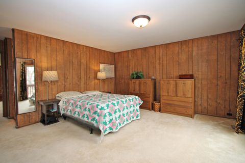 Tiny photo for 926 Lucerne Court, Mundelein, IL 60060 (MLS # 12579795)