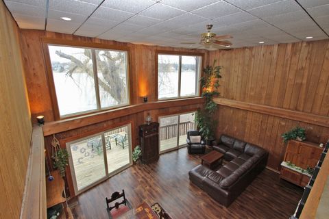 Tiny photo for 926 Lucerne Court, Mundelein, IL 60060 (MLS # 12579795)