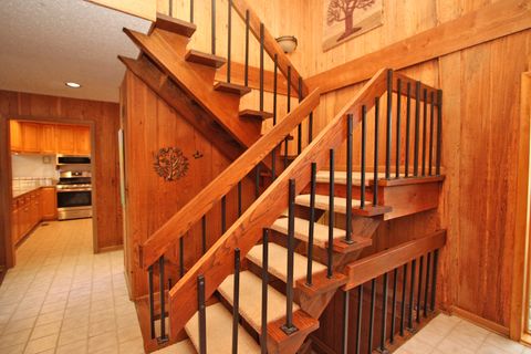 Tiny photo for 926 Lucerne Court, Mundelein, IL 60060 (MLS # 12579795)